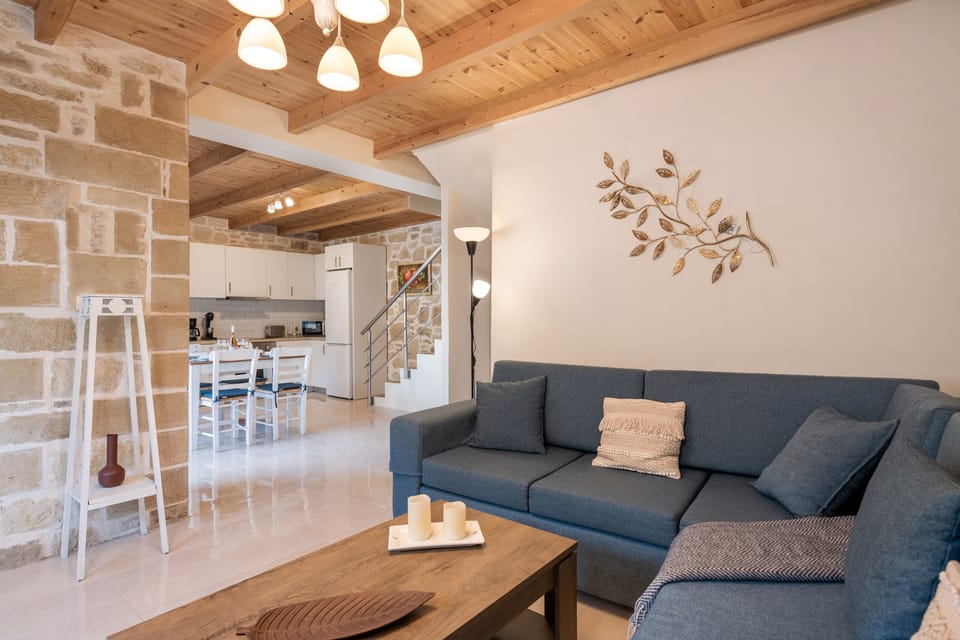 32-inch Smart TV with digital channels, TV, fireplace