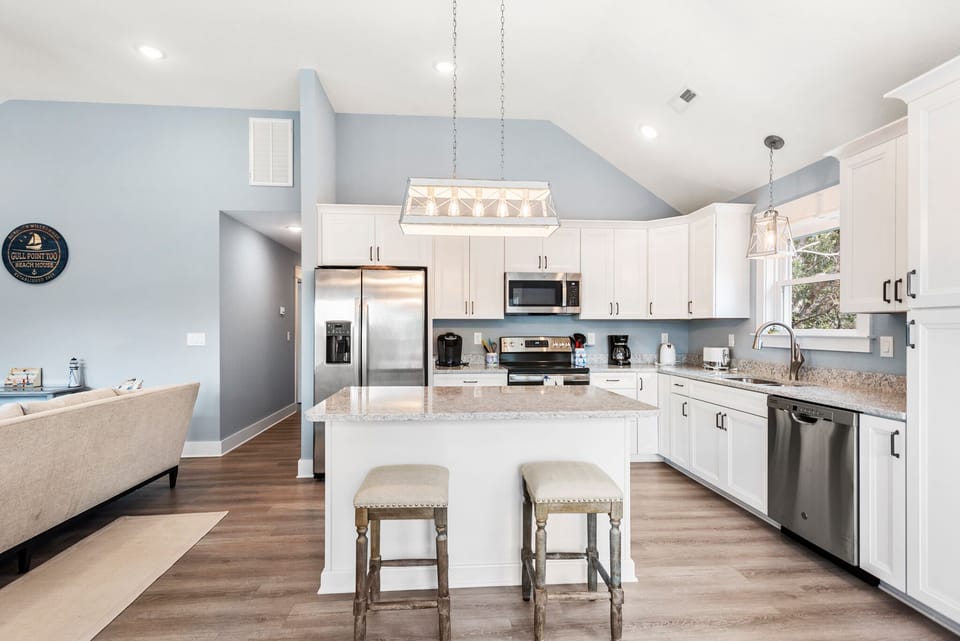 KDN9505: Gull Point Too | Kitchen
