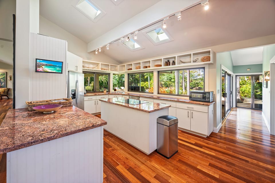 Open Concept Kitchen - Open Concept Kitchen