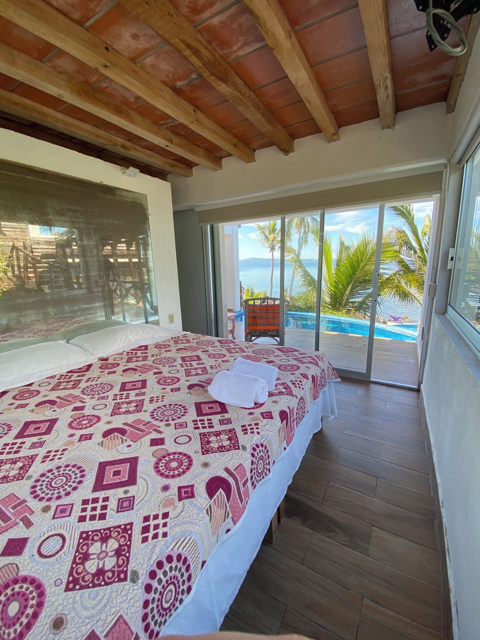 Standard Room, 1 Bedroom, Private Pool, Sea View | Hypo-allergenic bedding, minibar, blackout drapes, free WiFi