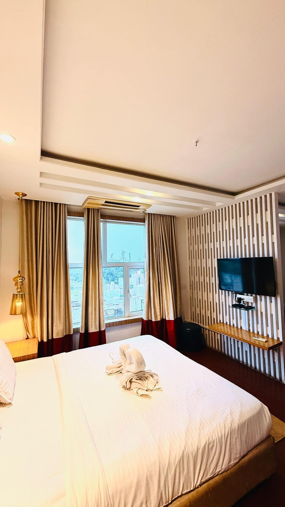 Suite | WiFi (free)