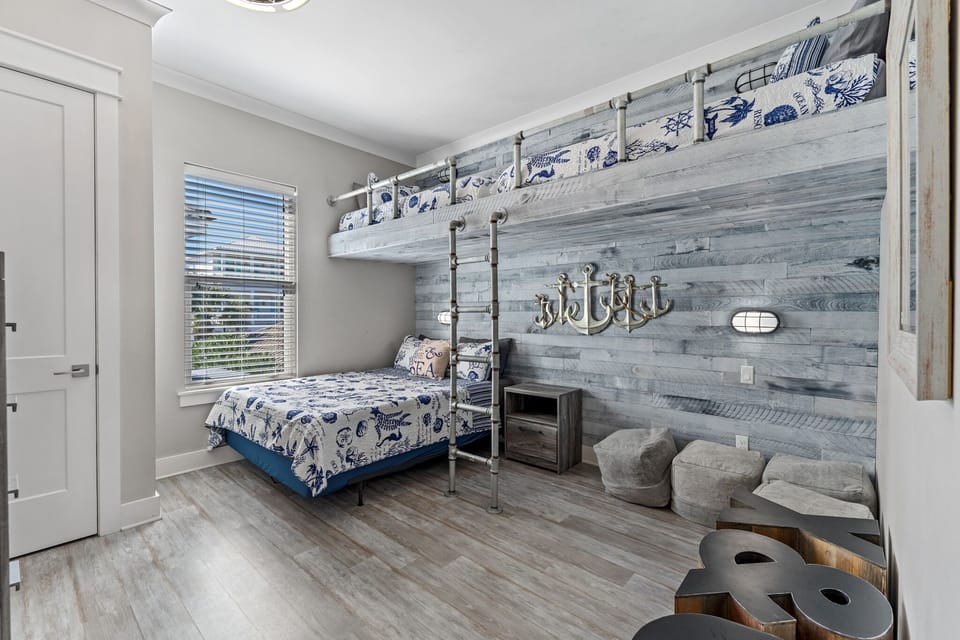 Bunk Room
