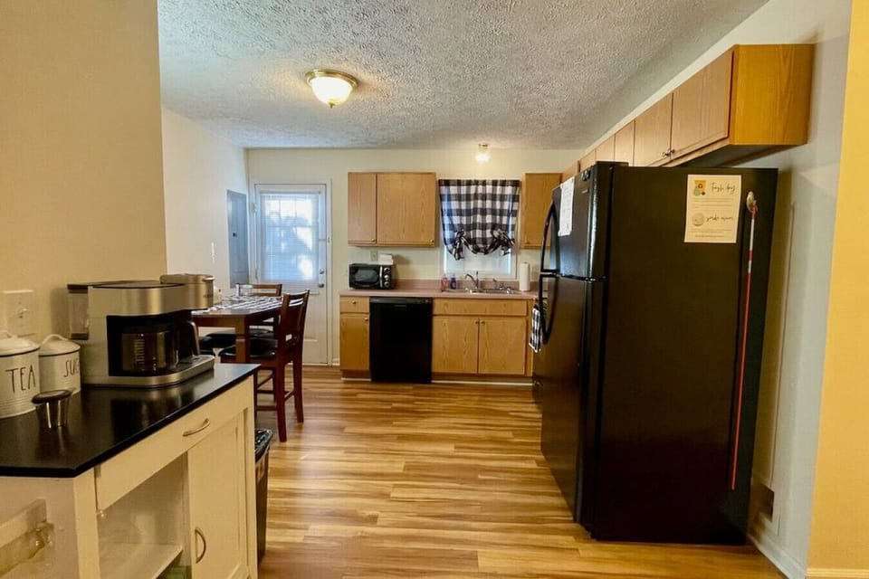 Another view of the fully equipped kitchen.