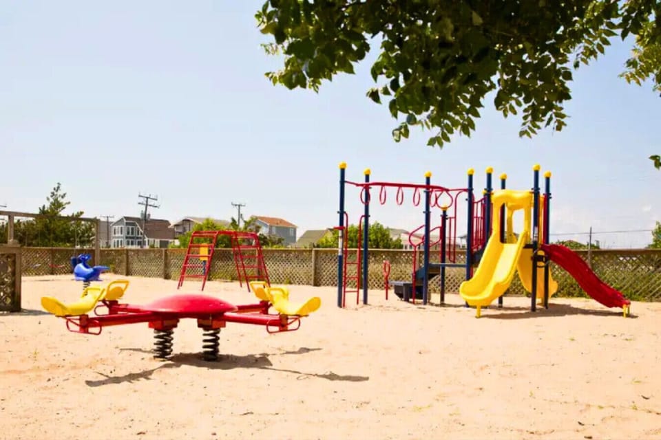 On-site playground — great for younger guests and families.
