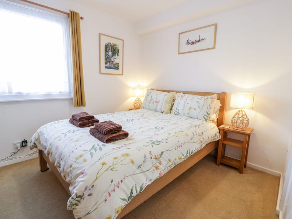 48A South Snowdon Wharf Cottage in Porthmadog