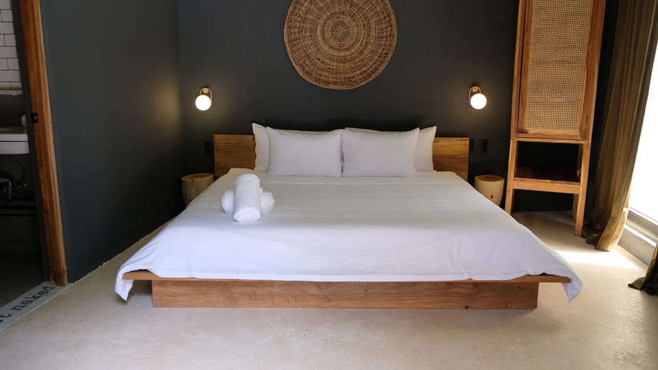 Down comforters, desk, laptop workspace, soundproofing