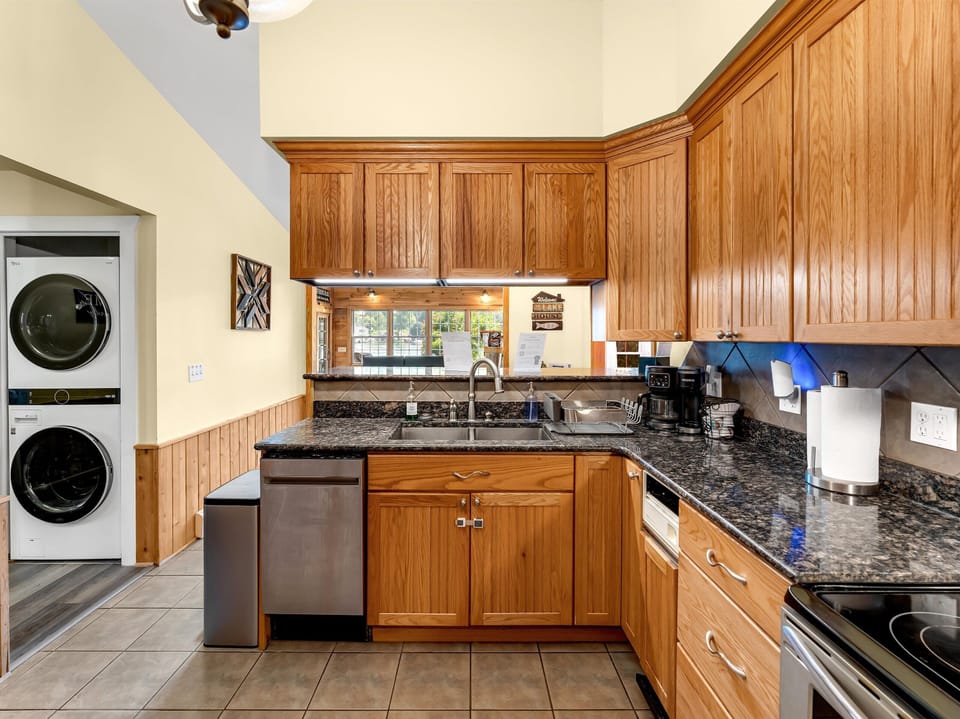 Kitchen and Laundry