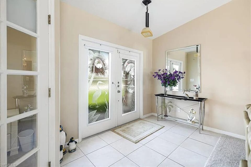 Entry of front door to living room. 