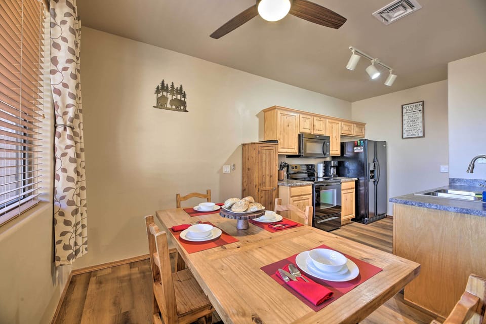 Dining Area | High Chair Available