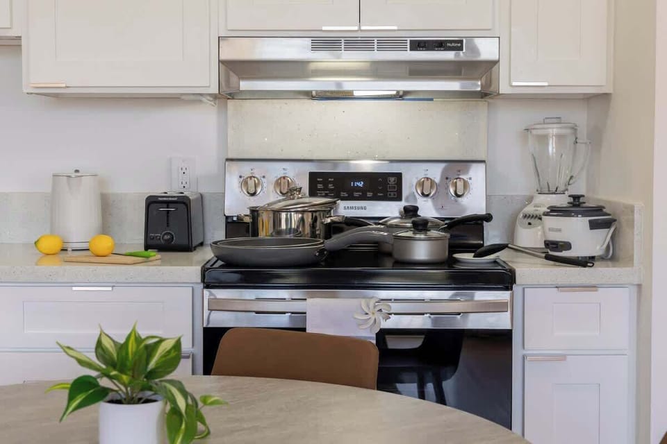 Full kitchen for your culinary needs