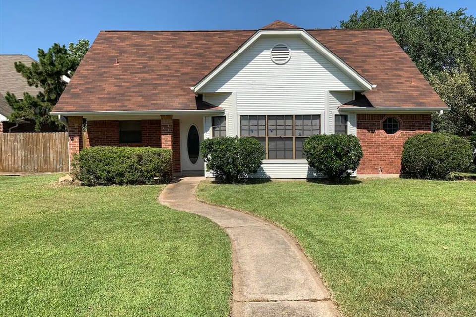 Front of house in a quiet higher end part of Texas City. 