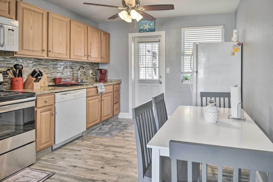 Fully Equipped Kitchen | Cooking Basics