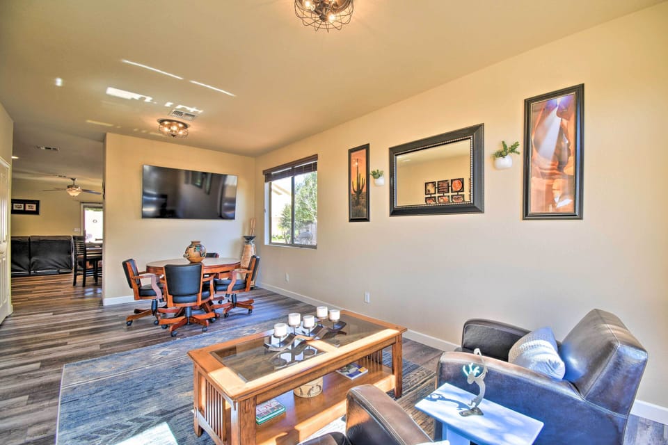 Game Room | Poker Table