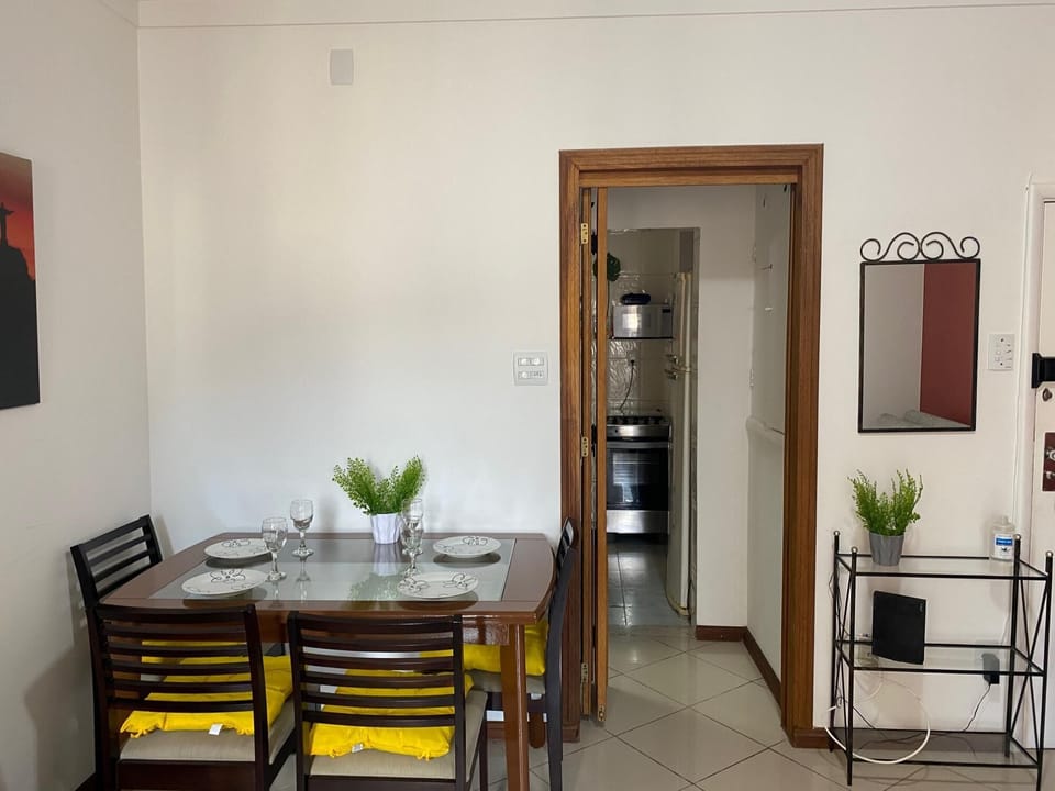 House | 1 bedroom, free internet