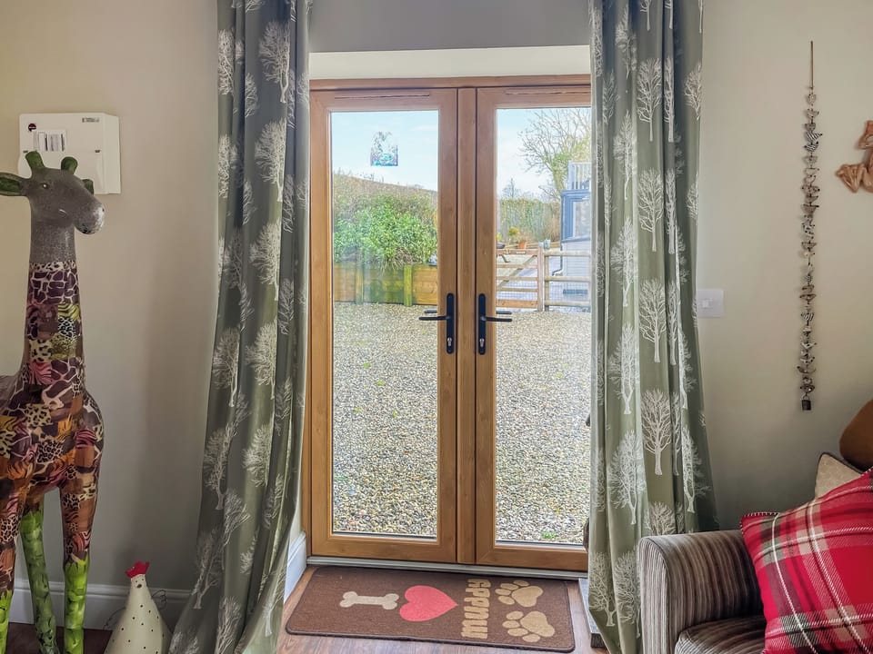 Living area | Maggie&rsquo;s Place, Holsworthy