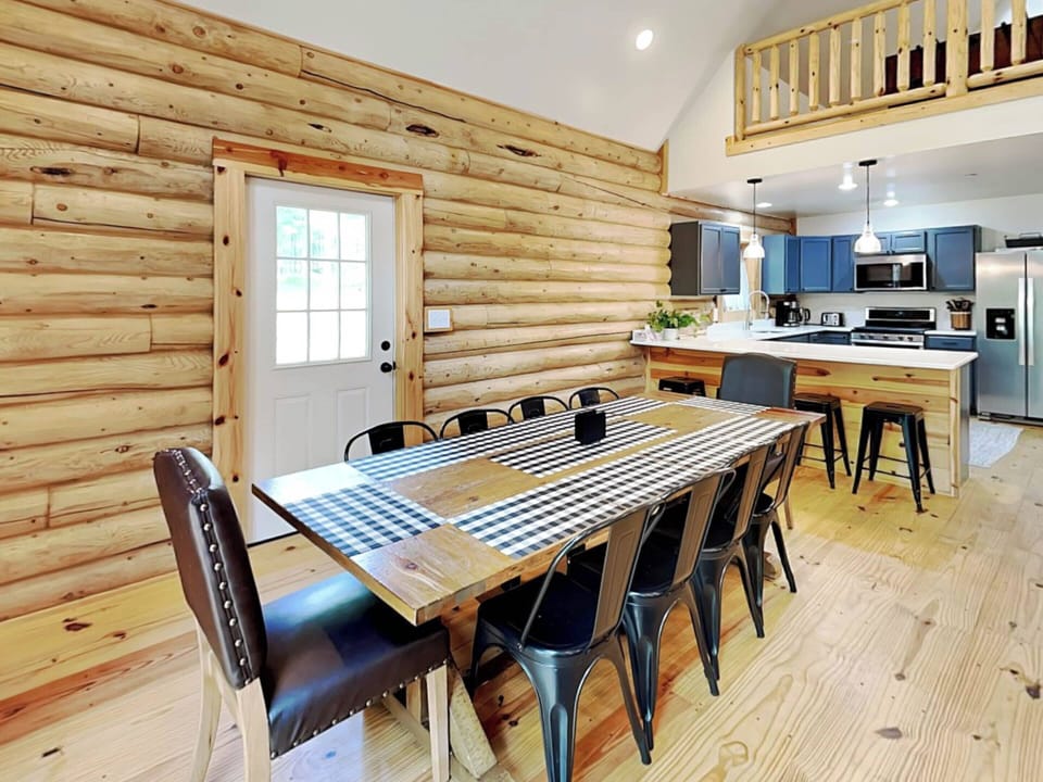 House (5 Bedrooms) | Property amenity