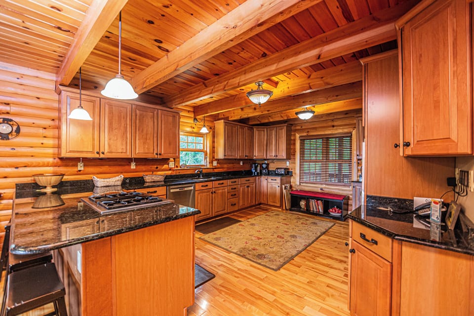 House (5 Bedrooms) | Property amenity