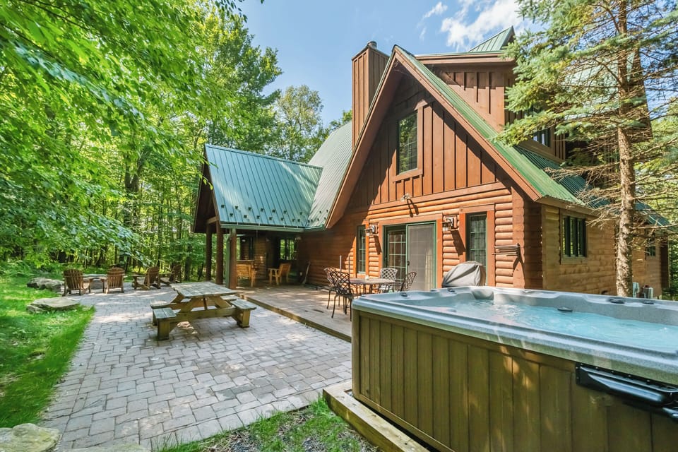 House (4 Bedrooms) | Property amenity