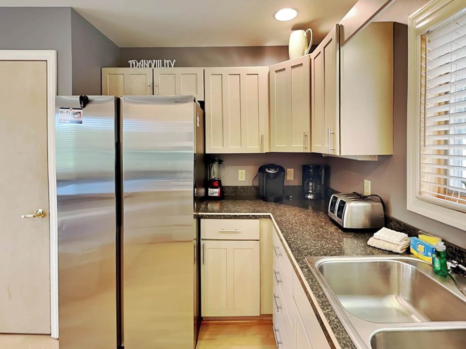 House (5 Bedrooms) | Property amenity