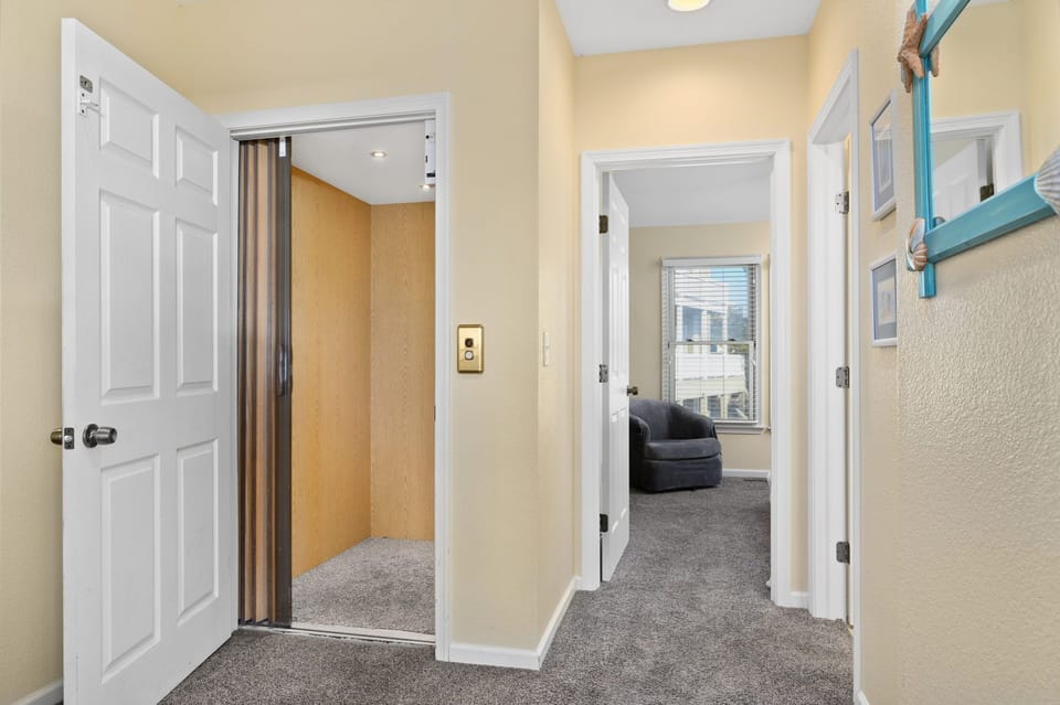 B20: Bay Meadow 20 | ML Elevator - Access to all levels