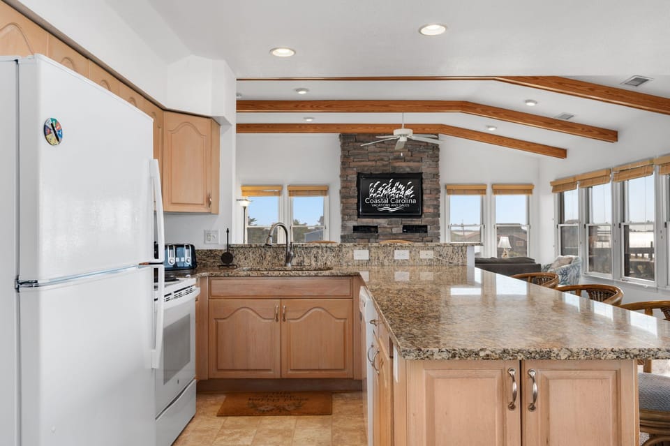 B20: Bay Meadow 20 | TL Kitchen Area