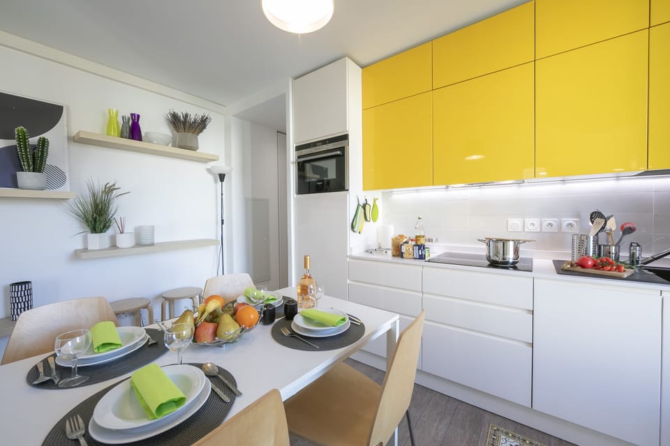 Kitchen and dining area