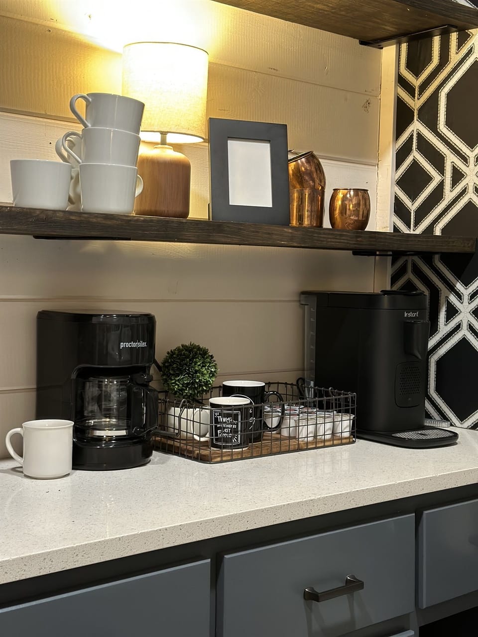 Wake up at our coffee bar - home of the cheapest souvenir in Hochatown! Bring your own mug and swap it with one of our collection. Drip coffee, K Cups, Nespresso pods, and Moka pot.