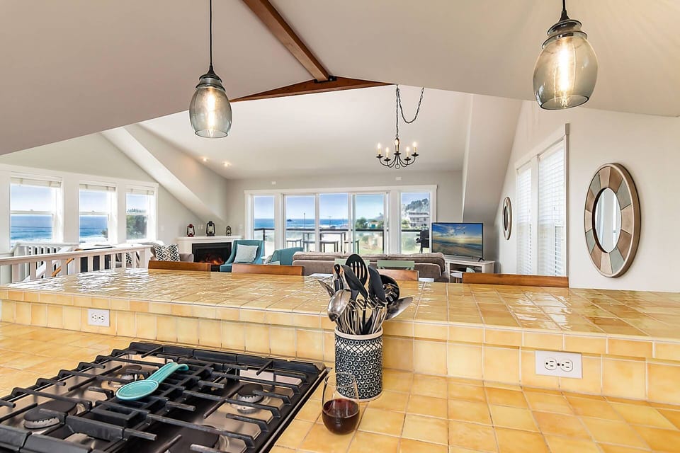 "Steps from beach and everything we could have asked for in a vacation rental!" - Christy