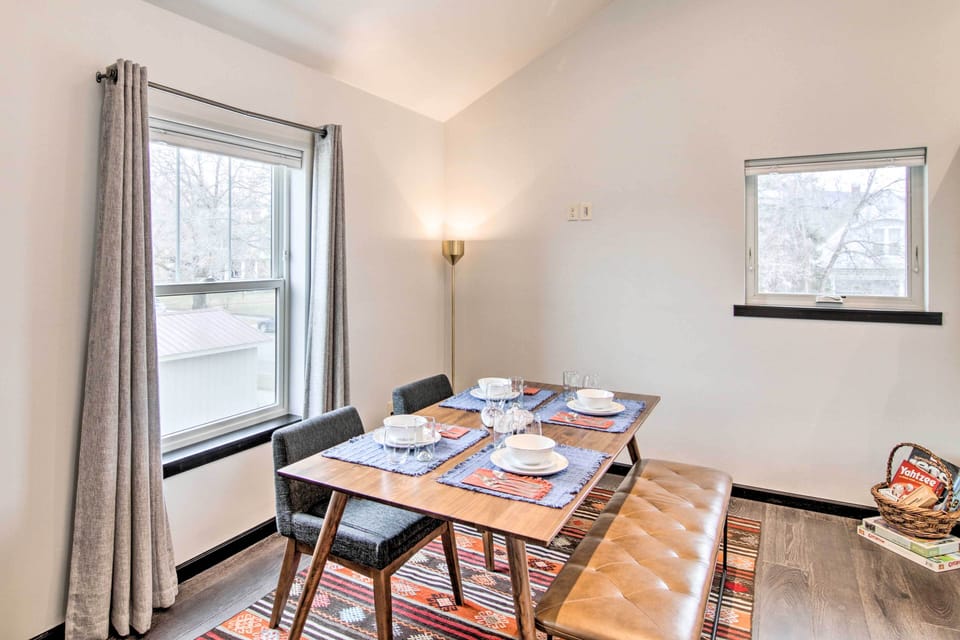 Dining Area | 2nd Floor (Main Level)
