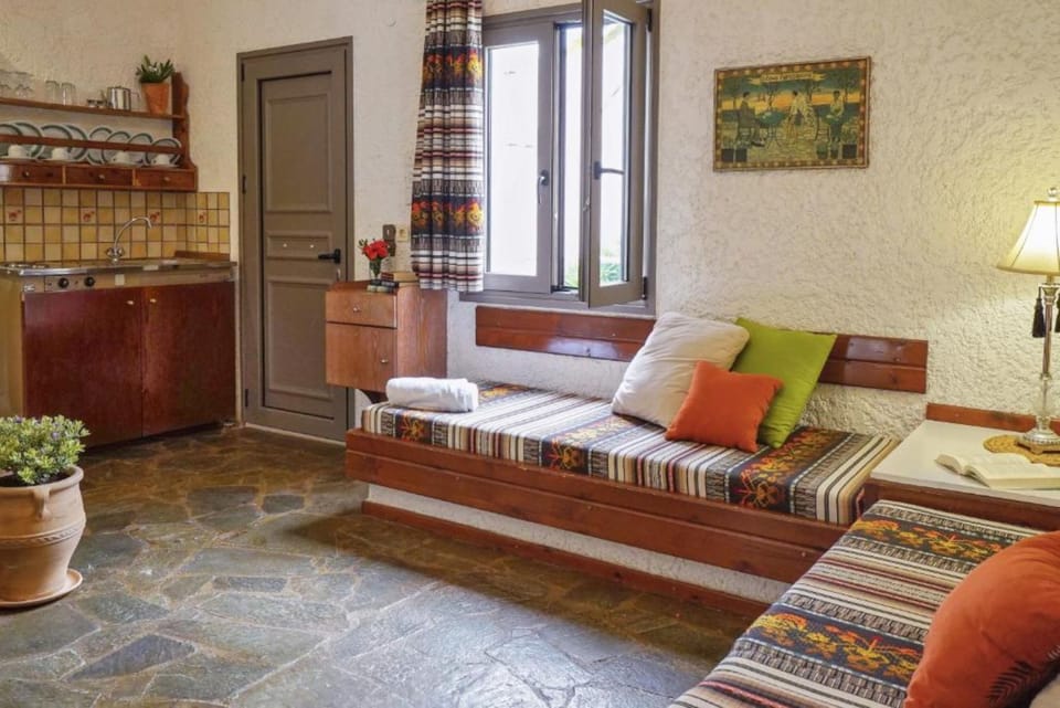 Family Apartment, 1 Bedroom | In-room safe, soundproofing, free cribs/infant beds, bed sheets