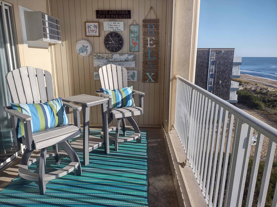 Ocean-Front-Balcony-View-5D-Beachmark-Ocean-City