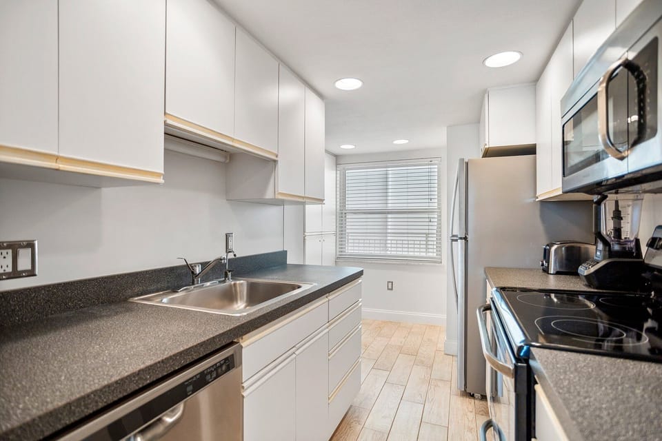 Madeira Norte 402 Kitchen