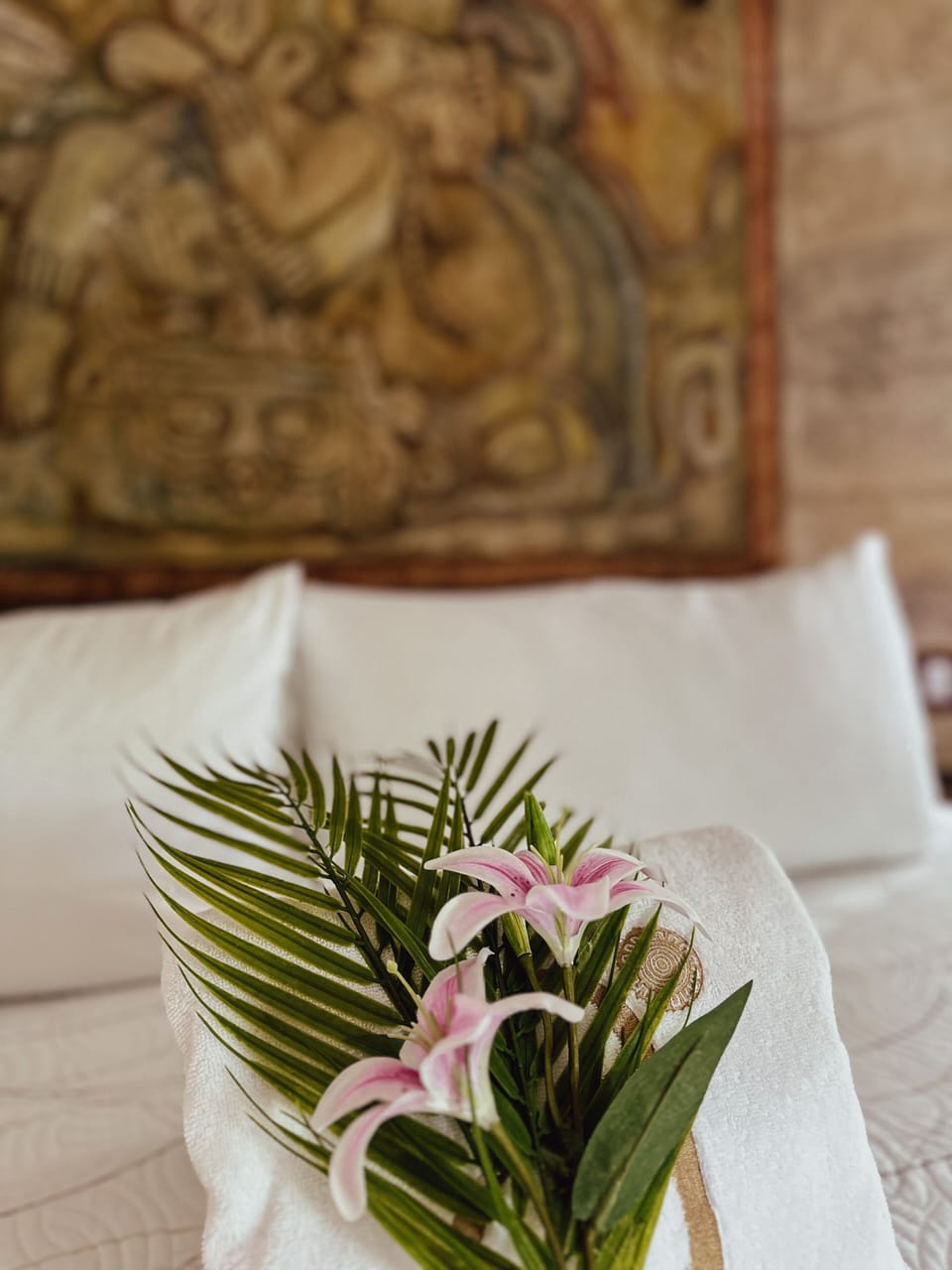 Premium Cabin | Down comforters, desk, individually decorated, bed sheets