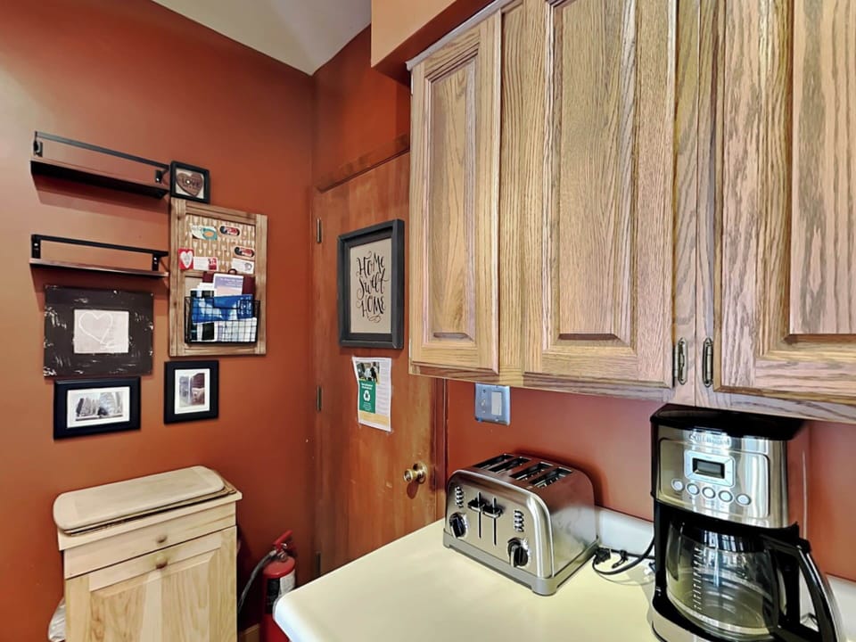 House (3 Bedrooms) | Property amenity