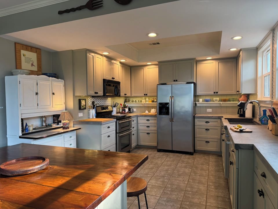 Kitchen has everything you need!