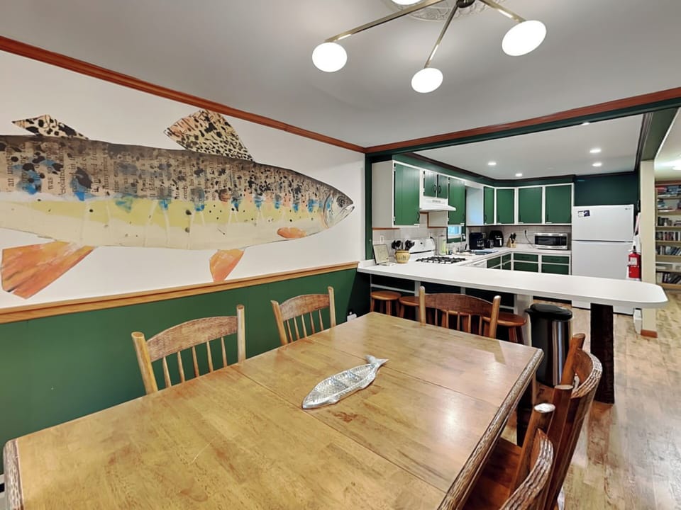 House (3 Bedrooms) | Property amenity