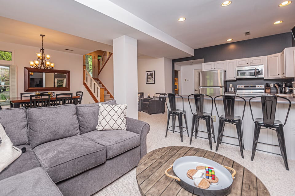 House (4 Bedrooms) | Property amenity