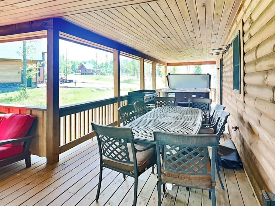 House (Multiple Bedrooms) | Property amenity