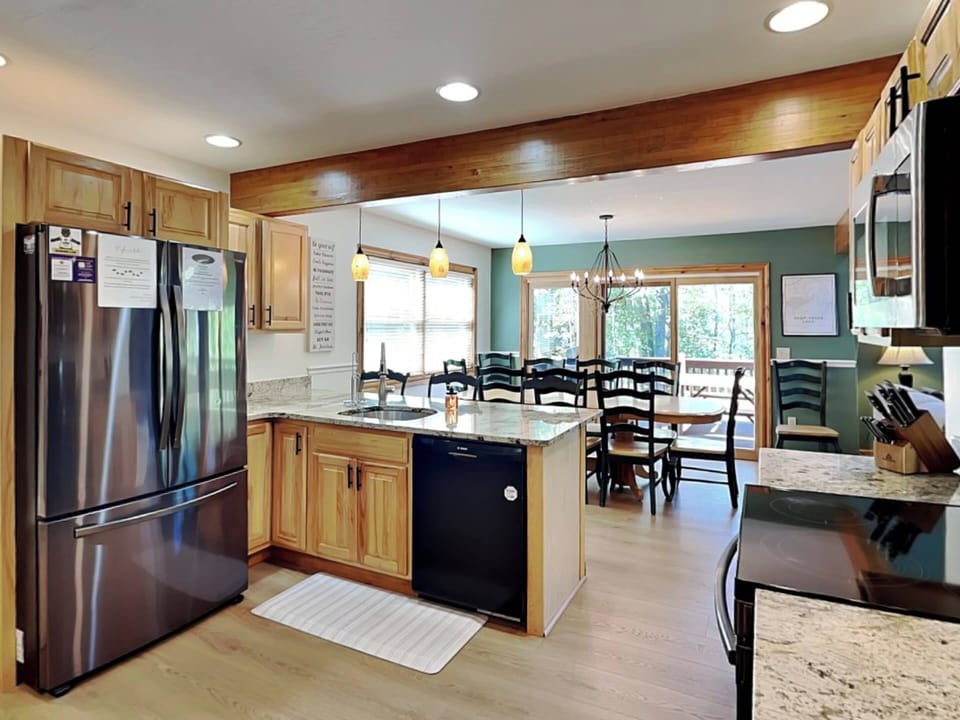 House (6 Bedrooms) | Property amenity