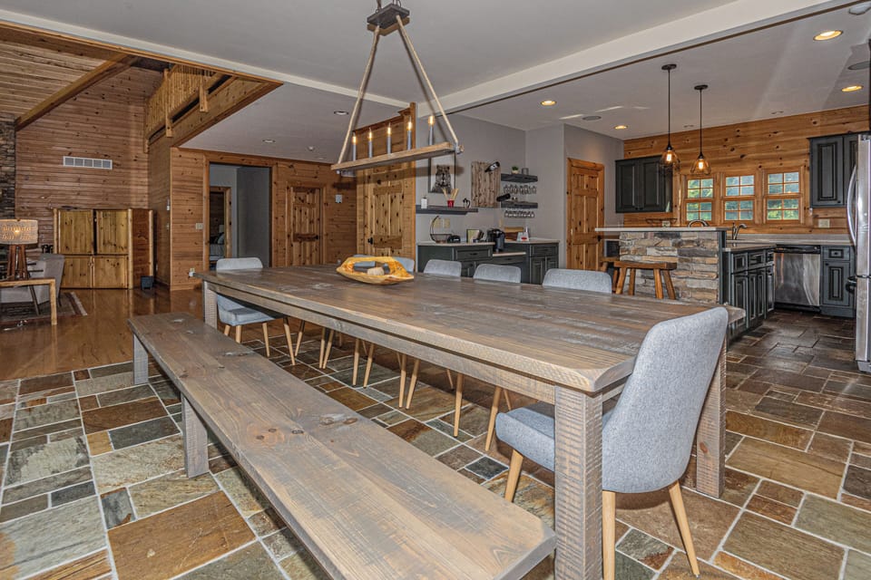 House (5 Bedrooms) | Property amenity
