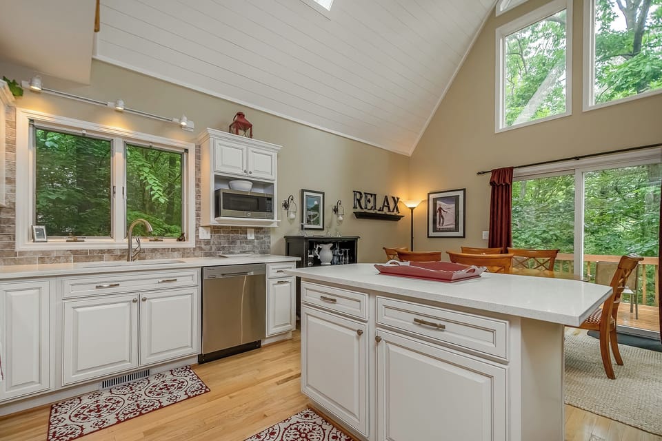 House (4 Bedrooms) | Property amenity