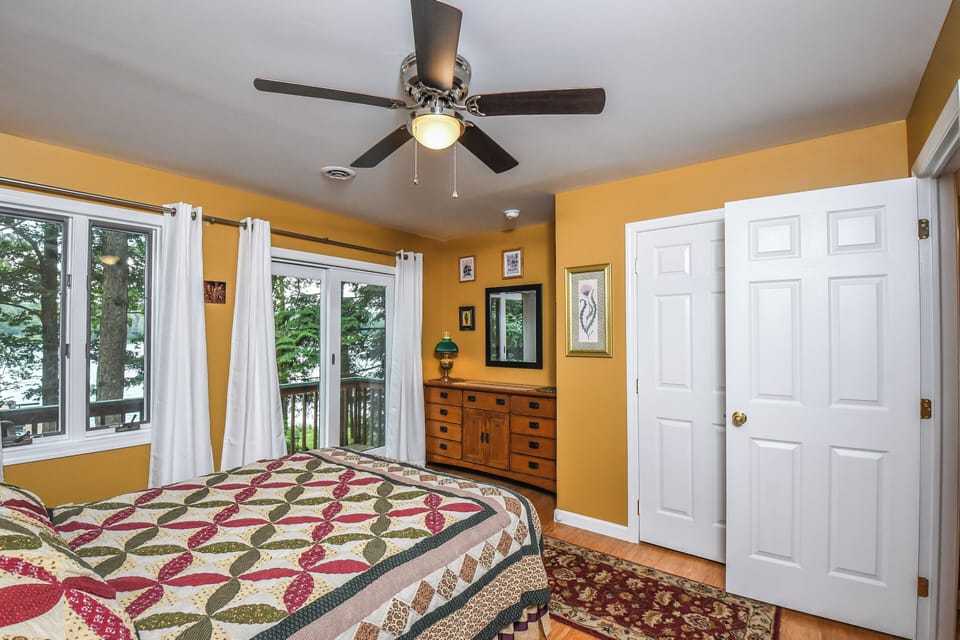 Glen Clova by Taylor Made Deep Creek Cottage in Deep Creek Lake