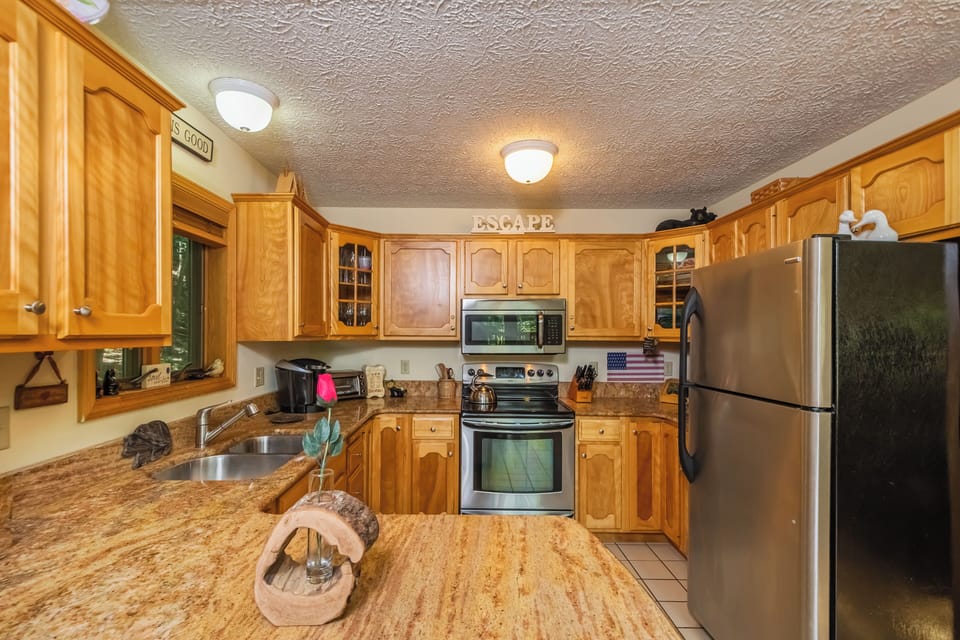 House (4 Bedrooms) | Property amenity