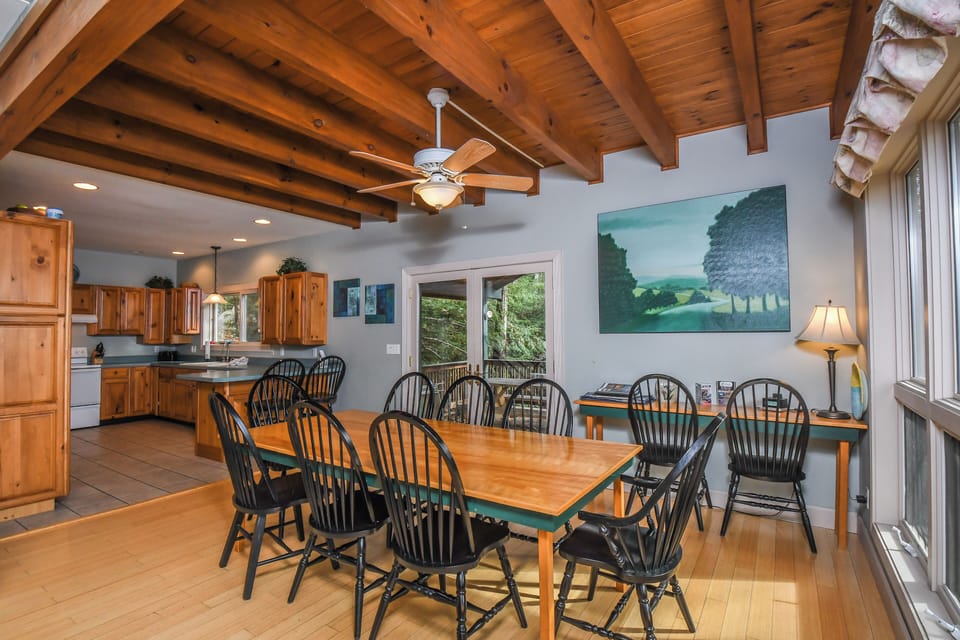 House (5 Bedrooms) | Property amenity