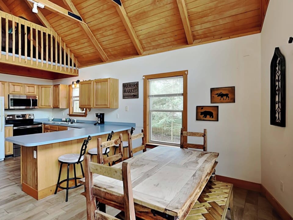 House (3 Bedrooms) | Property amenity