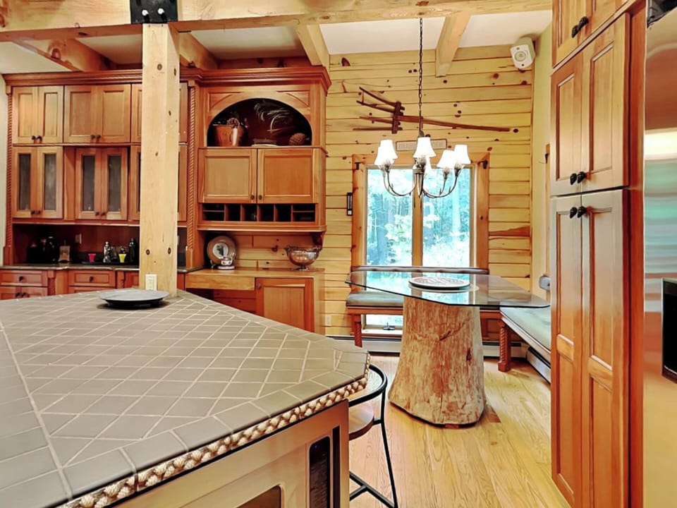 House (4 Bedrooms) | Property amenity