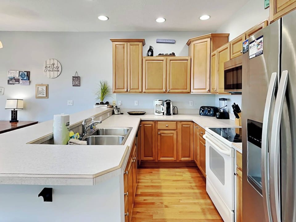 House (4 Bedrooms) | Property amenity