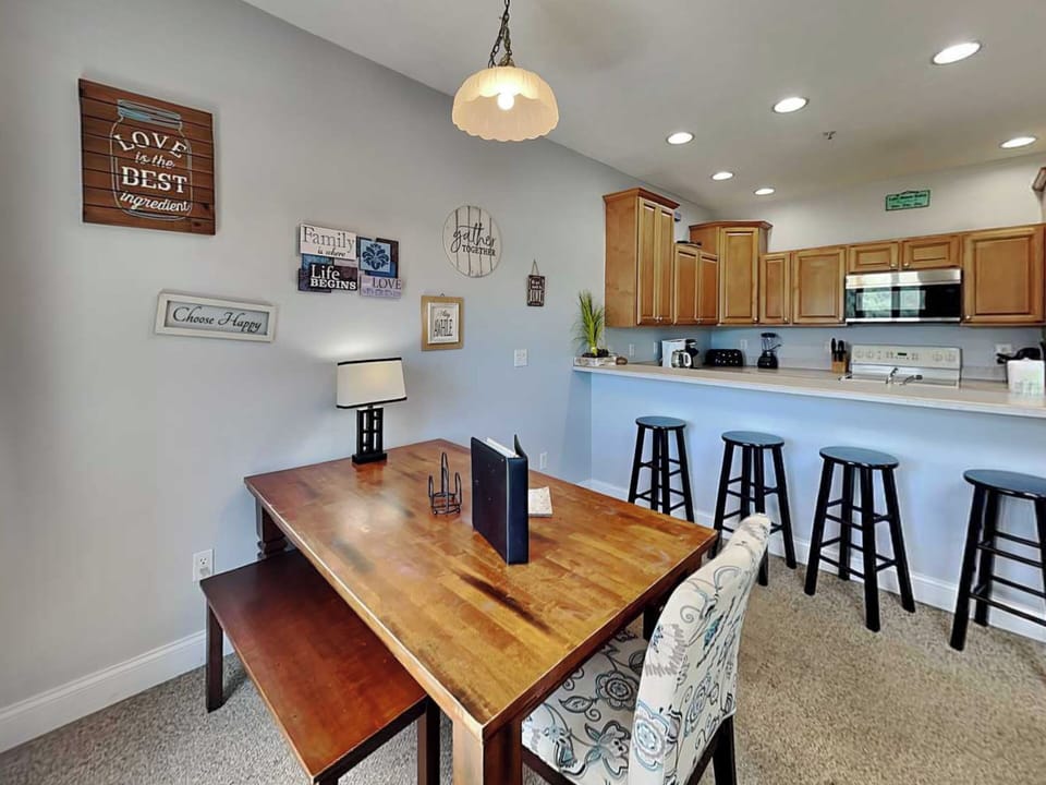 House (4 Bedrooms) | Property amenity