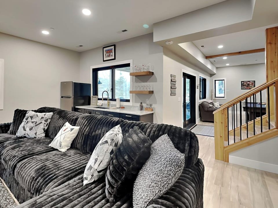 House (Multiple Bedrooms) | Property amenity