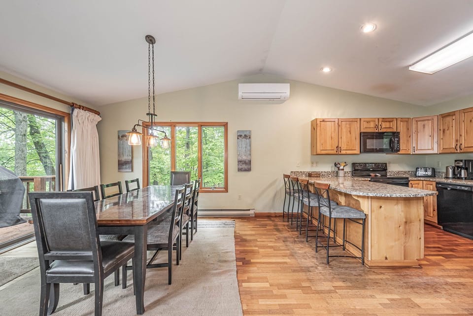 House (4 Bedrooms) | Property amenity